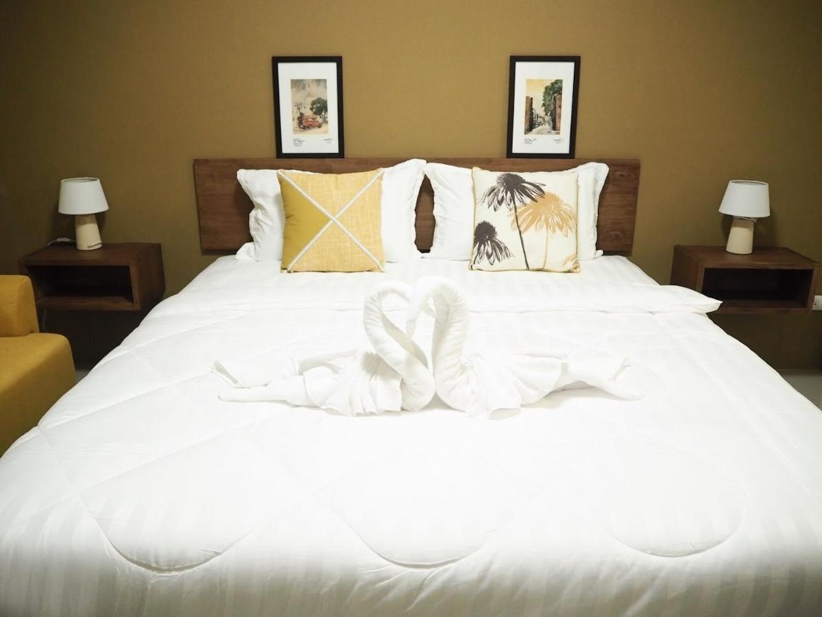 Hotel Bua House Poshtel Chiang Mai Zewnętrze zdjęcie