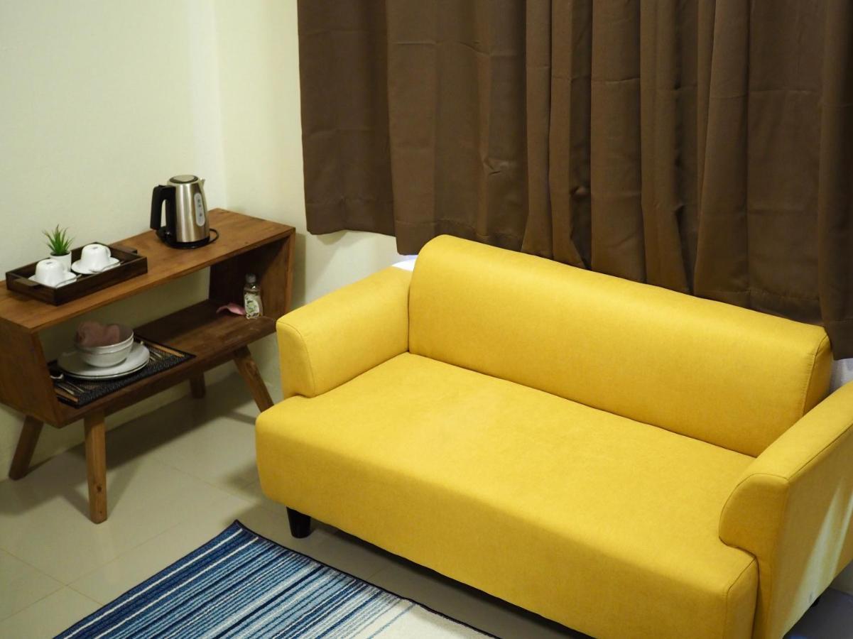 Hotel Bua House Poshtel Chiang Mai Zewnętrze zdjęcie
